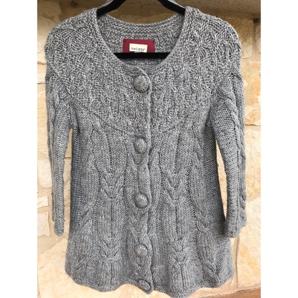 Gray button down sweater - Picture 1 of 3